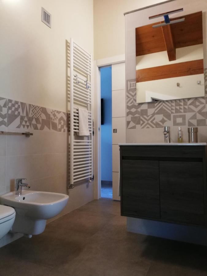 A&G Apartment Aosta - Elegante Casa 100 Mq Su Due Piani Con Wi-Fi-Giardino-Parcheggio 외부 사진