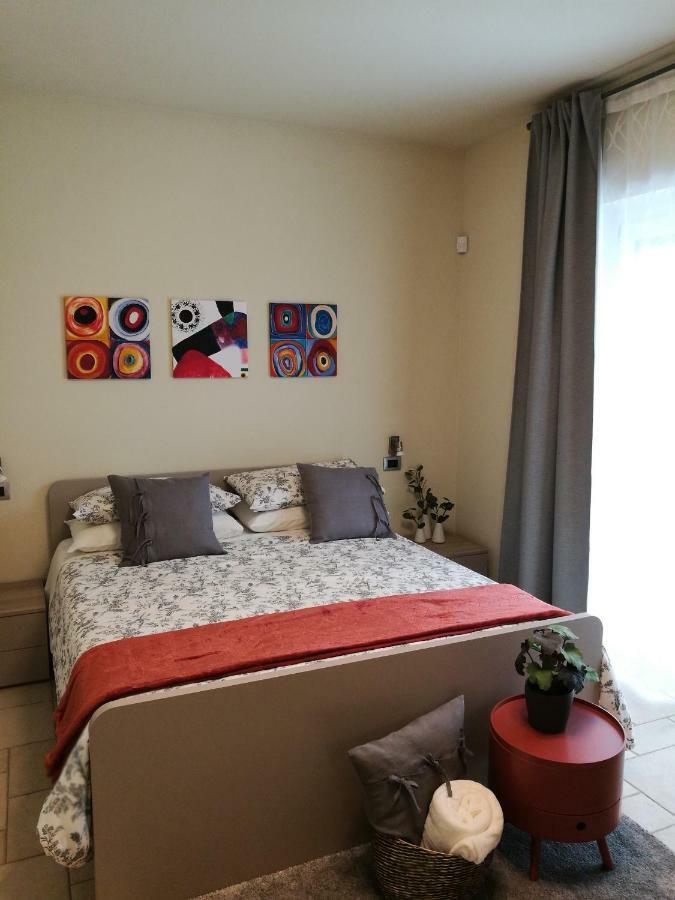A&G Apartment Aosta - Elegante Casa 100 Mq Su Due Piani Con Wi-Fi-Giardino-Parcheggio 외부 사진