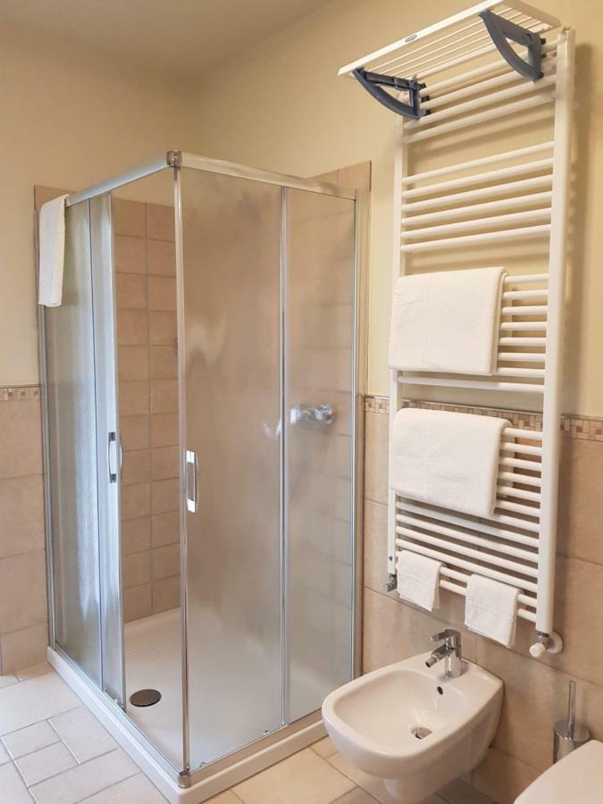 A&G Apartment Aosta - Elegante Casa 100 Mq Su Due Piani Con Wi-Fi-Giardino-Parcheggio 외부 사진