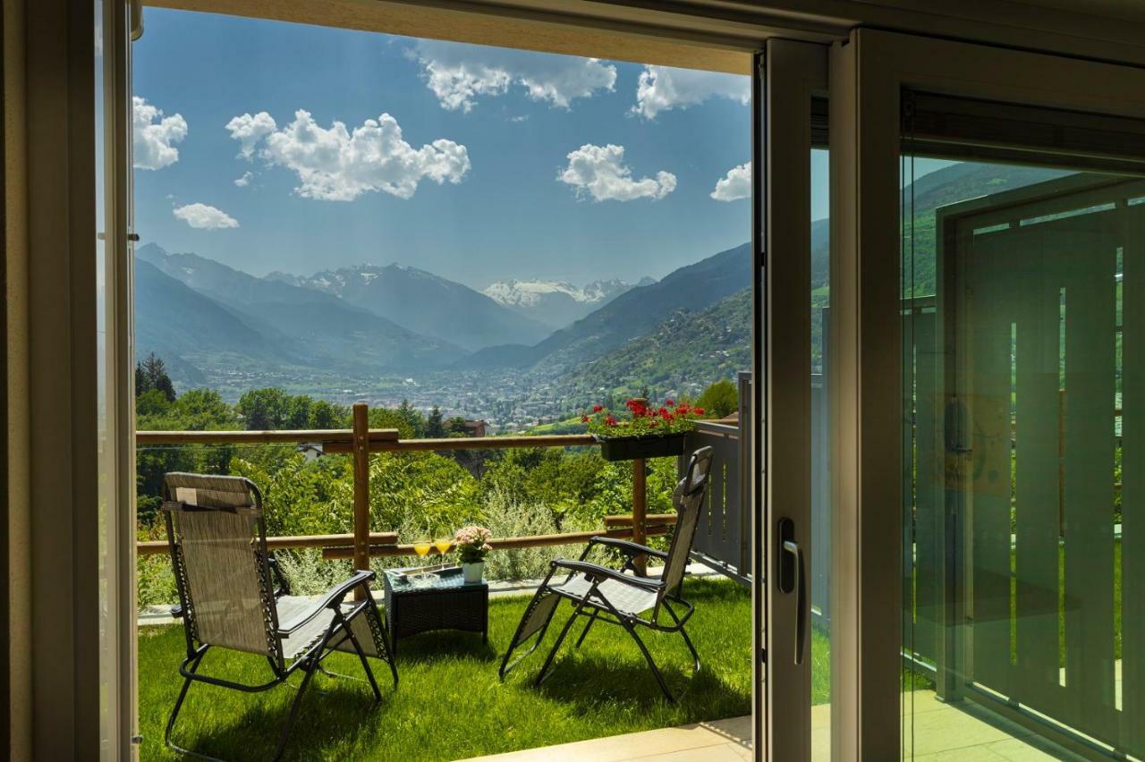 A&G Apartment Aosta - Elegante Casa 100 Mq Su Due Piani Con Wi-Fi-Giardino-Parcheggio 외부 사진