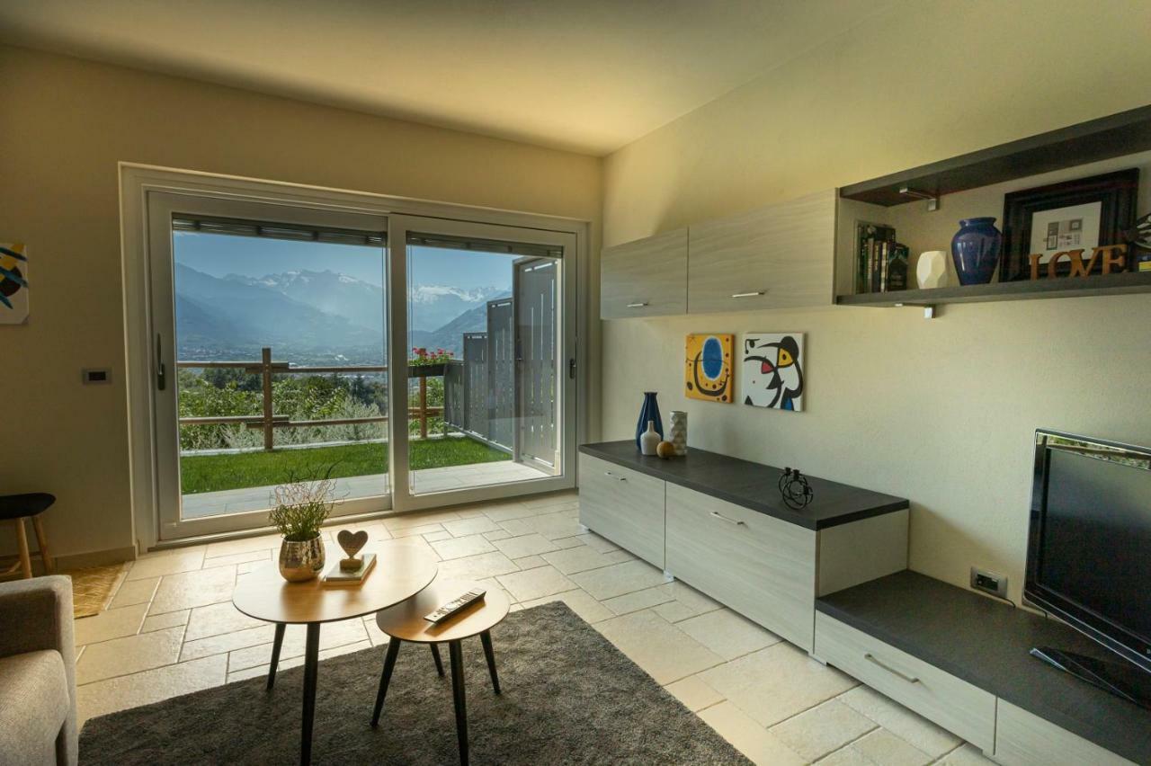A&G Apartment Aosta - Elegante Casa 100 Mq Su Due Piani Con Wi-Fi-Giardino-Parcheggio 외부 사진